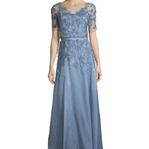 Jenny Packham Short Sleeve 3-D floral Embroidered